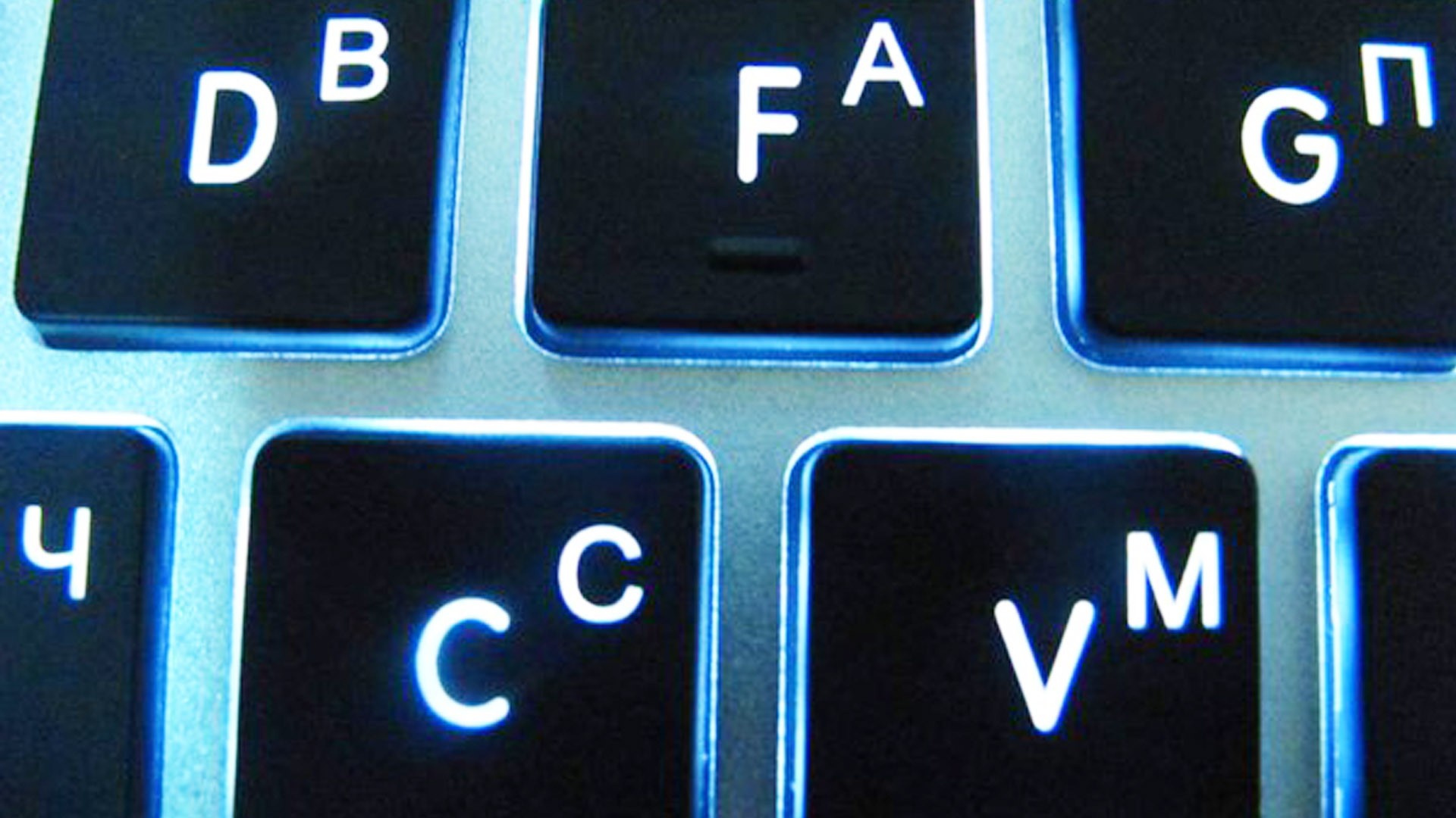 Наклейки на клавиатуру светящиеся в темноте