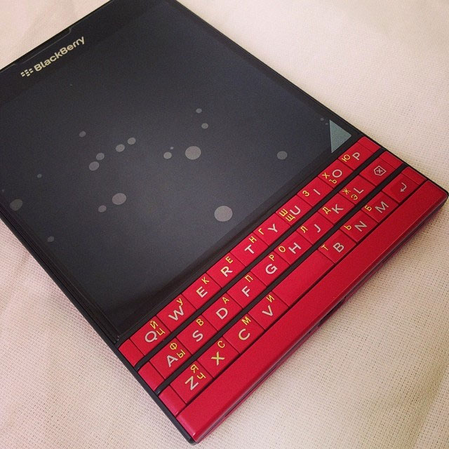 Гравировка клавиатуры blackberry