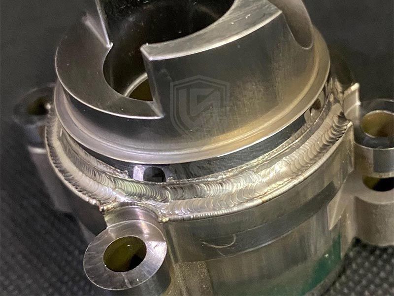 Лазерный сварочный аппарат TORWATT 3040V